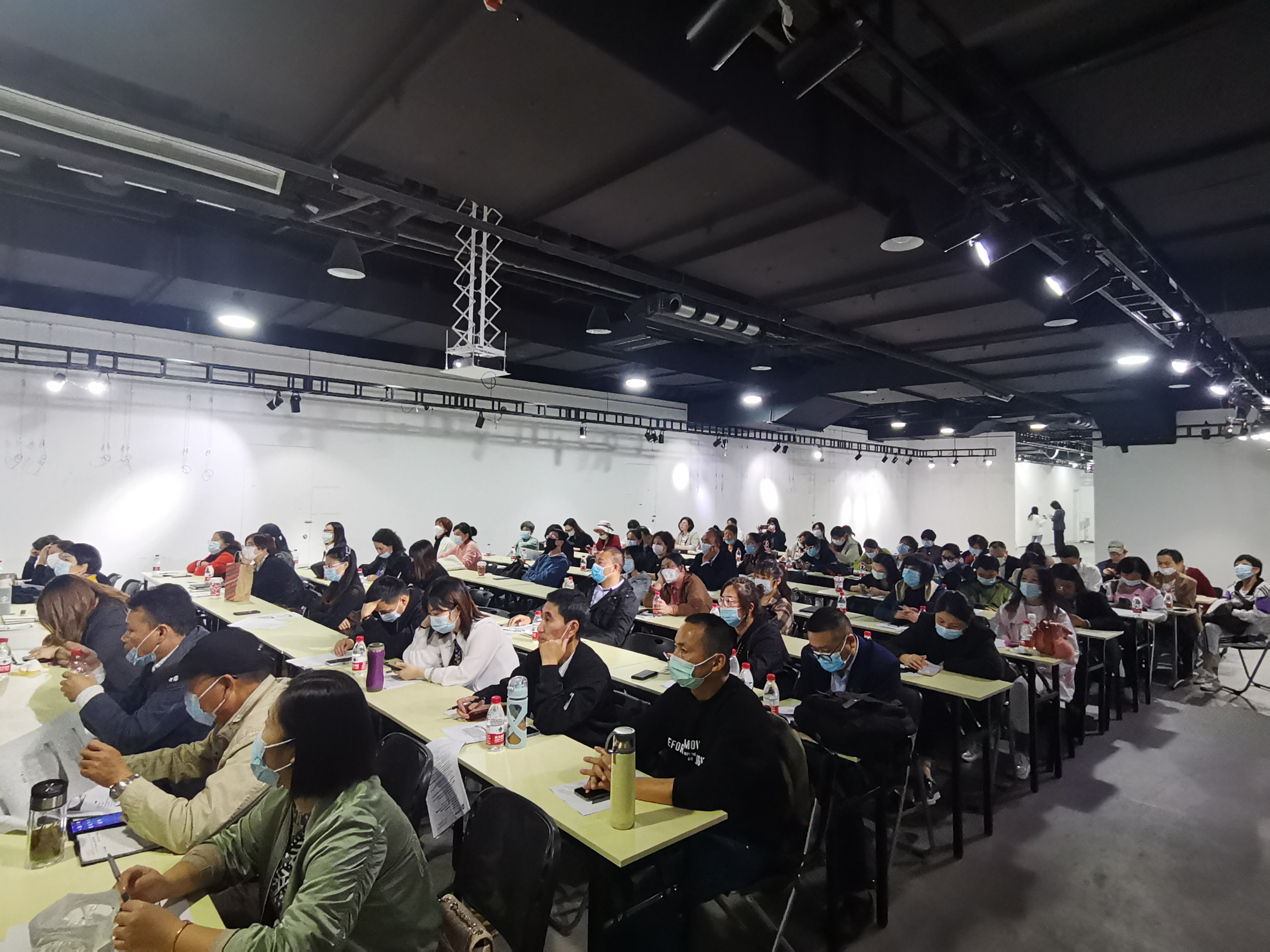 微信图片_20211105121845.jpg