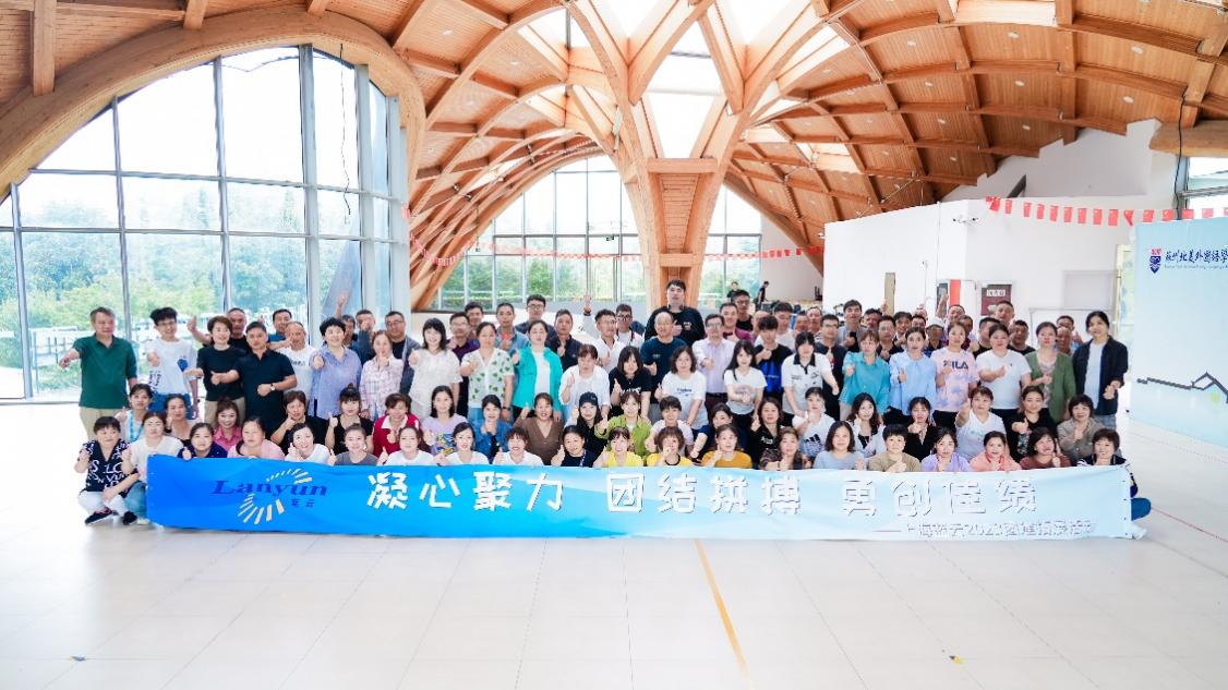 C:\Users\XIAOJI~1\AppData\Local\Temp\WeChat Files\b1496346f5a1d740f193dff738dfbbb.jpg
